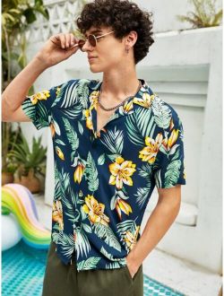 Men Notch Collar Short Sleeve Tropical Print Shirt
