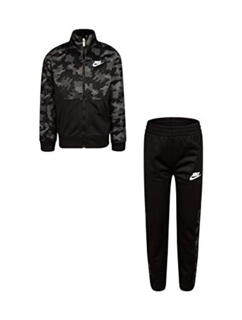 Nike Boy`s Therma Dri Fit Jacket & Pants 2 Piece Set