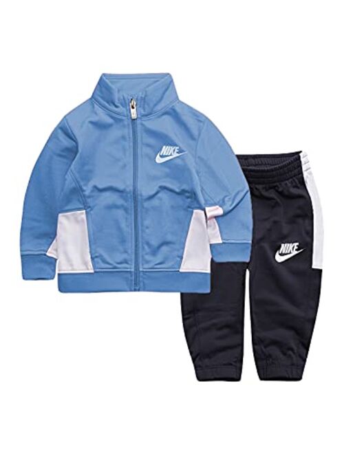 Nike Boy`s Future Tricot Set