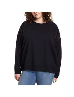 Ladies' Pullover with Lace