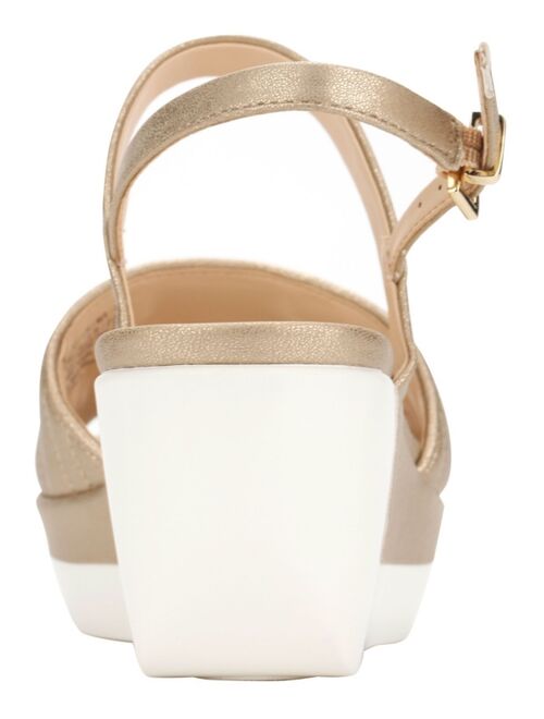 Kenneth Cole Reaction Women's Pepea Two Piece Quilted Wedge Sandals