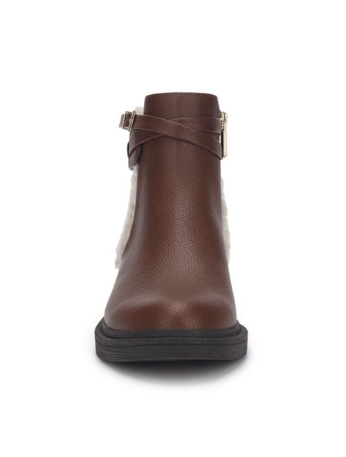 Kenneth Cole Reaction Women's Wind Lug Buckle Cozy Booties