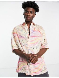 boxy oversized satin shirt in pink marble print