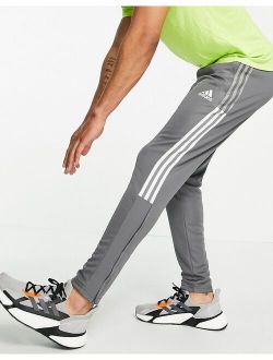 Training Tiro 3 stripe sweatpants in gray