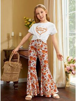 Girls Slogan Graphic Tee Floral Print Ruffle Hem Pants Set