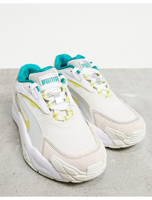 Puma Hedra sneakers in pink and gray