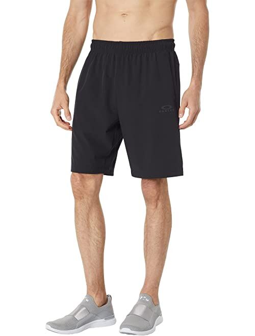 Oakley Foundational 9" Shorts 2.0
