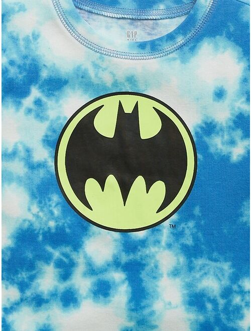 GapKids | DC™ 100% Organic Cotton Tie-Dye Batman PJ Shorts Set