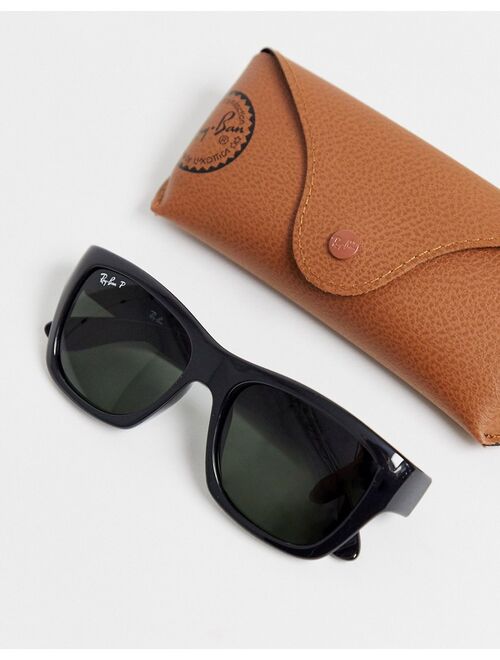 Ray-Ban 0RB4194 classic oversized sunglasses in black