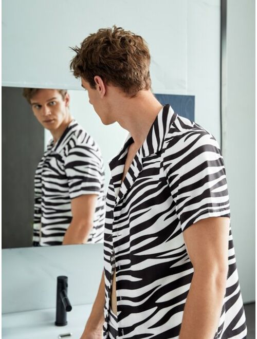Shein Men Zebra Striped Print Shirt & Shorts PJ Set