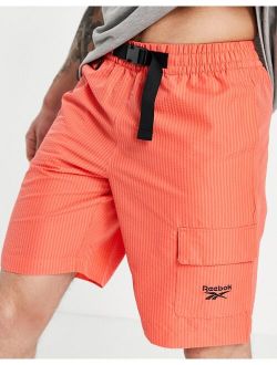 Classics woven cargo shorts in orange