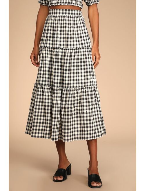 Lulus Sweet Together Black and Ivory Gingham Tiered Midi Skirt