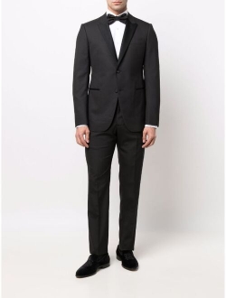 fitted single-breasted suit