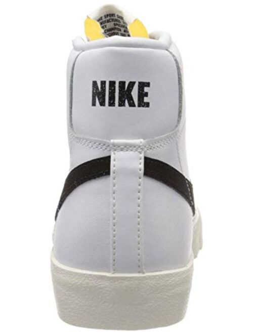Nike Men's High Top Basketball Shoe