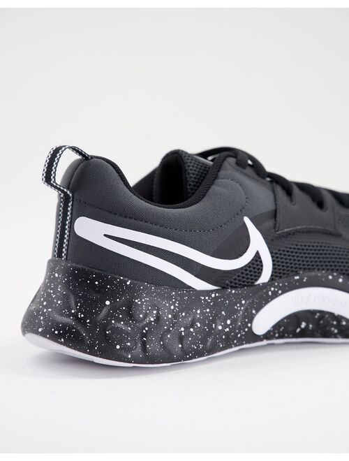 Nike Training Retaliation sneakers in black/white