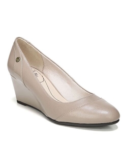 Women's Dreams Wedge Pump