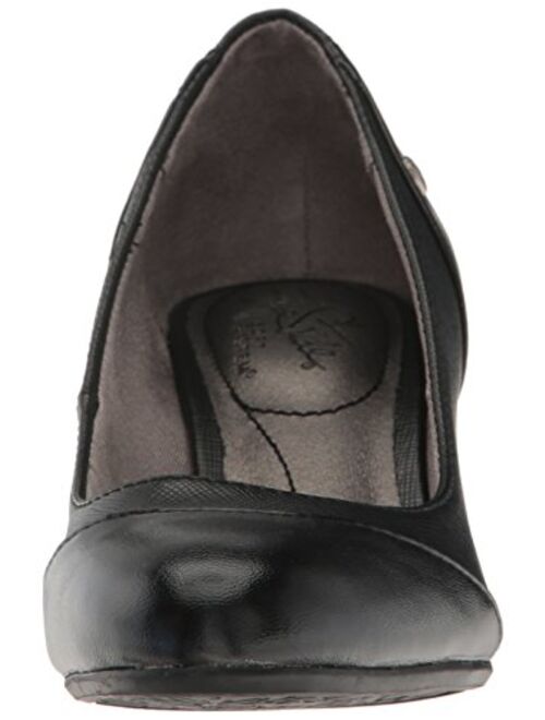 LifeStride Women's Dreams Wedge Pump