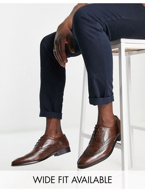 ASOS DESIGN oxford brogue shoes in brown leather