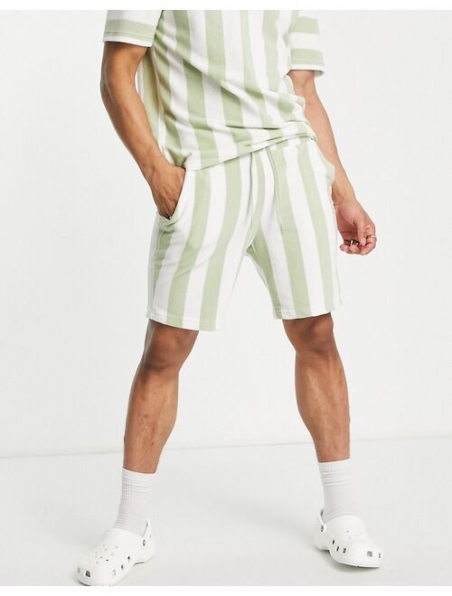 PUMA Downtown terrycloth shorts in green stripe - Exclusive to ASOS