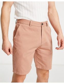 straight fit chino shorts in light brown