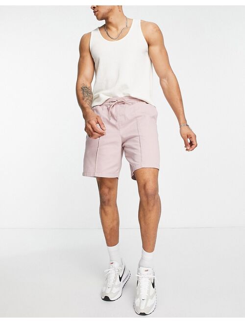 New Look relaxed fit pull on shorts with pintuck in mid pink