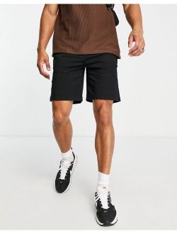 relaxed elastic chino shorts in black