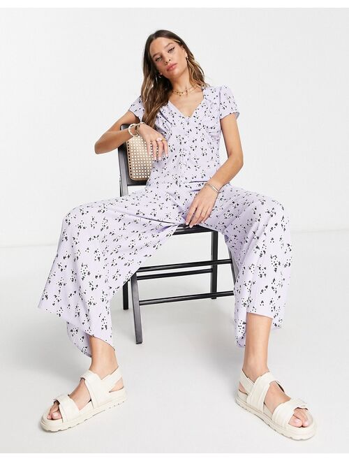 ASOS DESIGN Tall bubble crepe cap sleeve tea button front jumpsuit in lilac ditsy