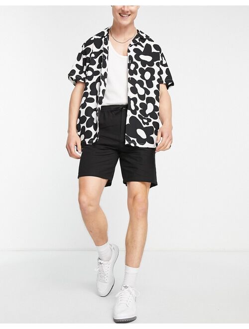 Selected Homme linen mix shorts in black