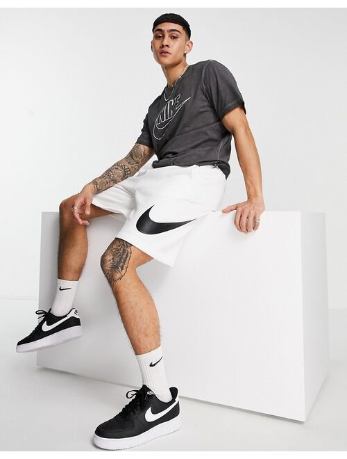 Nike Club Fleece HBR shorts in white