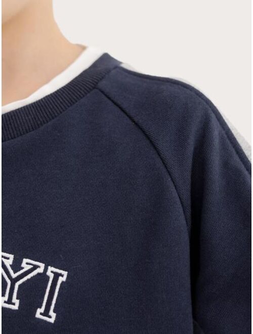Shein Boys Letter Graphic Contrast Side Seam Raglan Sleeve Sweatshirt & Sweatpants