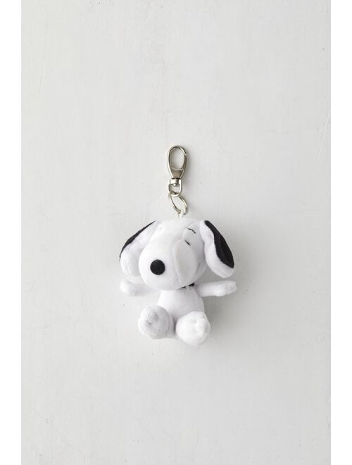 Urban outfitters Smoko Snoopy Plushie Keychain