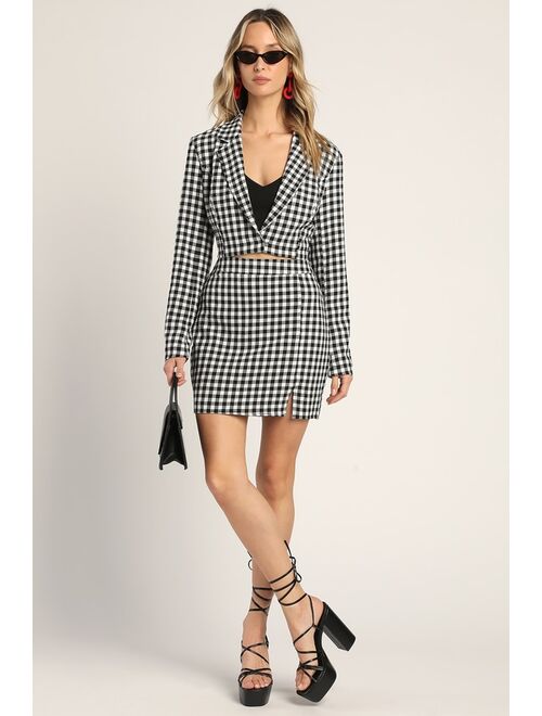 Lulus Hide and Go Chic Black Gingham Cropped Blazer