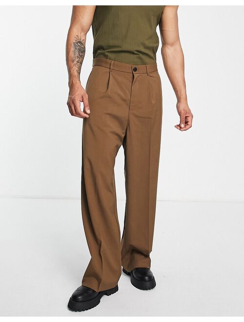 Buy Weekday uno oversized suit pants in brown online | Topofstyle