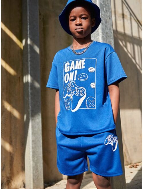 SHEIN Boys Gamepad and Slogan Graphic Top & Shorts Set