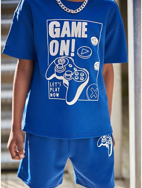 SHEIN Boys Gamepad and Slogan Graphic Top & Shorts Set