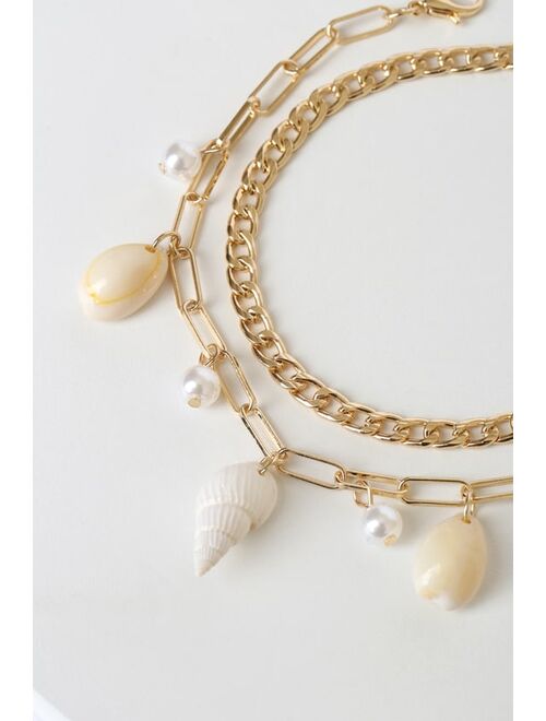 Lulus Show and Shell Gold Pearl Bracelet Set