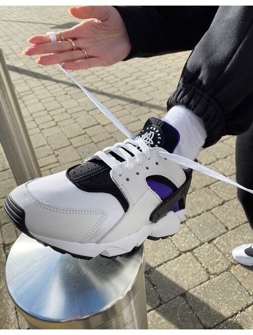 Nike Air Huarache sneakers in white/electro purple