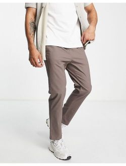 slim chinos with elasticized waist in brown