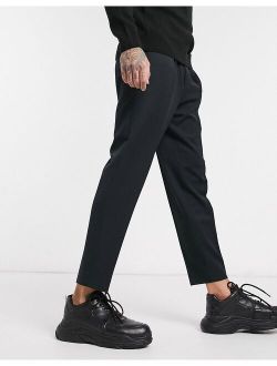 smart tapered pants in black