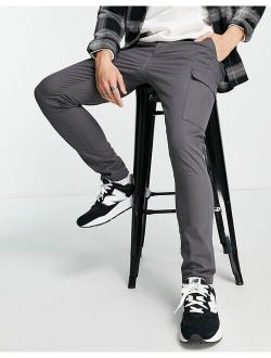 skinny cargo pants in washed black