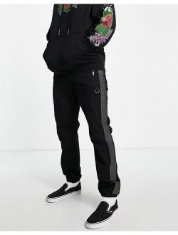 straight cut and sew skinny sweatpants with zip pocket in black