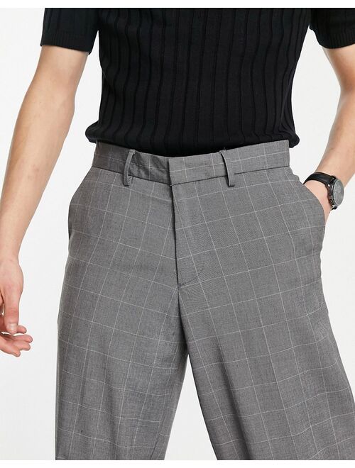 New Look loose fit pleated smart pants in gray windowpane check