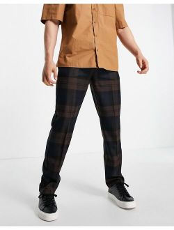 checked pants in brown and navy