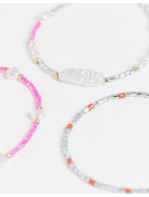 ASOS DESIGN 3-pack bracelets with beaded design and pearls in gold tone