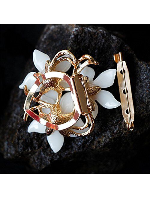 Merdia Brooch Pin for Women and Girls Stylish Flowers Brooch with Created Crystal 17.6g