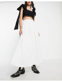 tiered maxi skirt in spot print