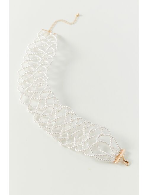 Urban Outfitters Maisy Pearl Choker