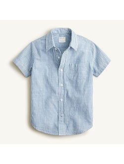 Boys' short-sleeve button-up in classic stripe