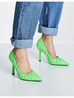 Pepper ruched pumps in bright green