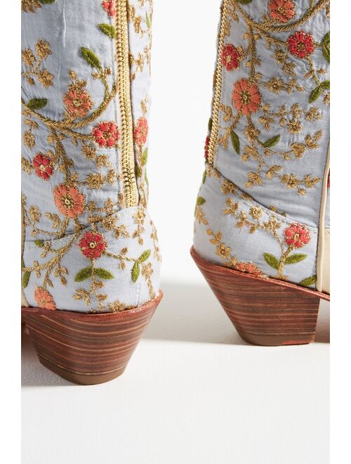 MOMO NEW YORK Ivory Floral Boots